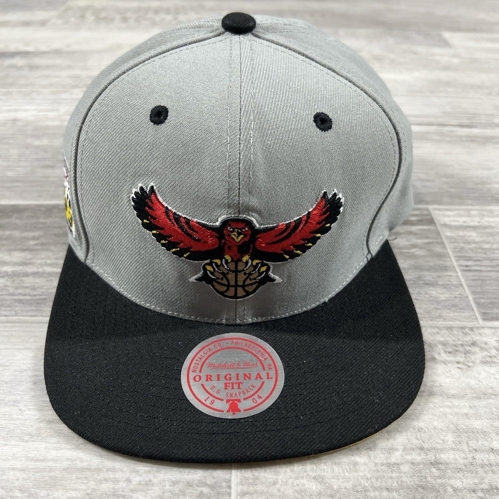 Mitchell & Ness‎ HC Atlanta Hawks Team Grey 2.0 Adjustable Snapback Hat Cap NEW